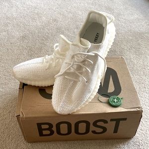 Yeezy / adidas 350 Boost shoes ,white, size Us man’s 8, woman 9,5.